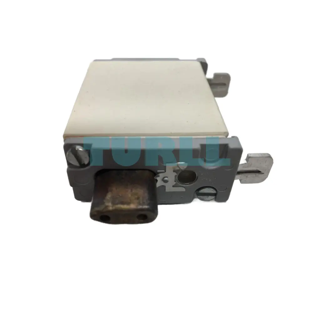 Siemens 3NA6824 LV HRC Fuse Element NH000 80A gG 500V AC / 250V DC with Indicator