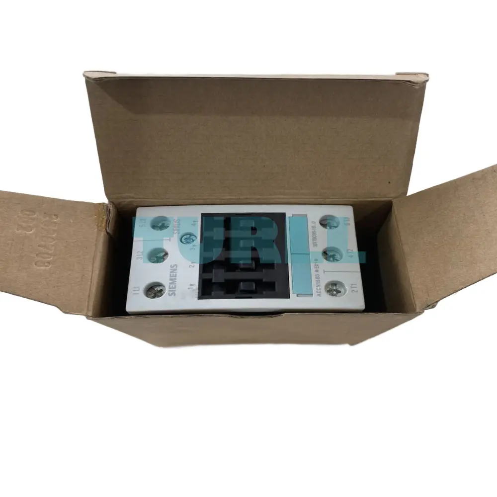 Siemens 3RT5036-1BM40 Contactor DC 220V, AC-3, 22 kW, 400V, 3-Pole, Size S2, Screw Terminal