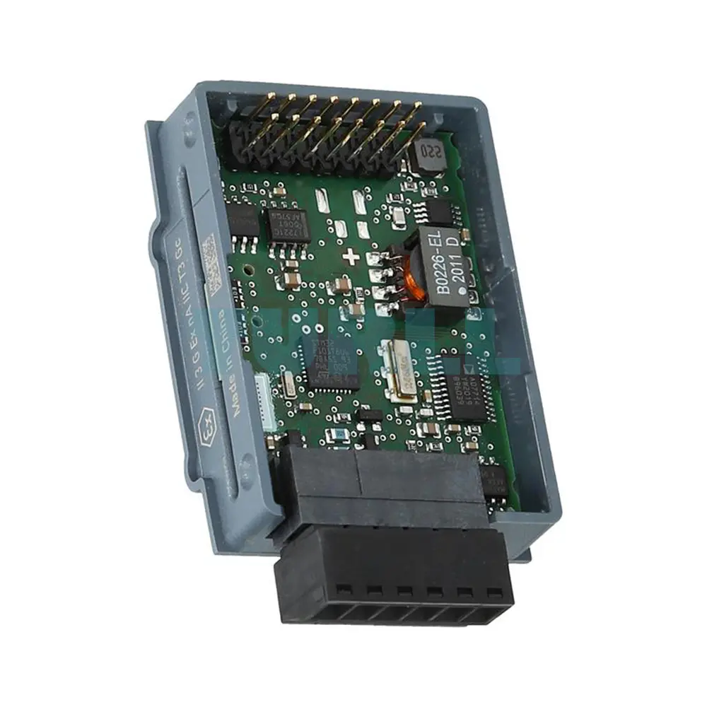 6ES7231-5QA30-0XB0 Siemens SIMATIC S7-1200 Analog Input SB 1231 TC Original Brand New 2 6ES7231-5QA30-0XB0 Siemens SIMATIC S7-1200 Analog Input SB 1231 TC