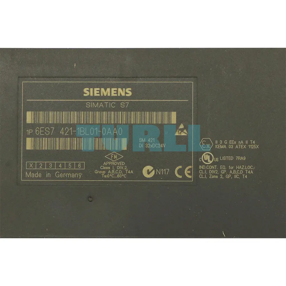 6ES7421-1BL01-0AA0 SIEMENS Exclusive Digital Input Module SM421 Original Brand New 4 6ES7421-1BL01-0AA0 SIEMENS SM421 Digital Input Module