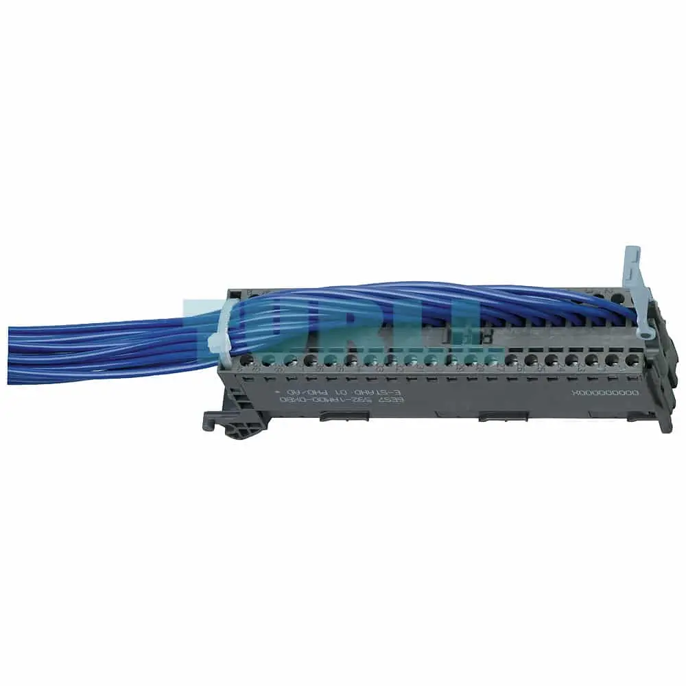6ES7922-5BG50-0AC0 SIEMENS Front connector for SIMATIC S7-1500 40 pole Original Brand New 3 6ES7922-5BG50-0AC0 SIEMENS Front connector for SIMATIC S7-1500 40 pole Original Brand New - Image 3