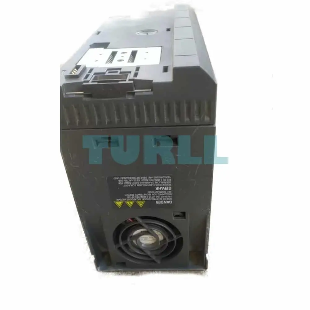 6SL3220-1YD24-0UB0 Siemens SINAMICS G120XA Original Brand New 2 6SL3220-1YD24-0UB0 SINAMICS G120XA
